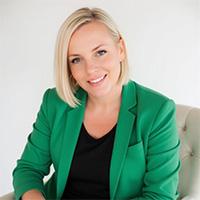 Hannah Medinger headshot
