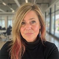 Laura DeStefano headshot