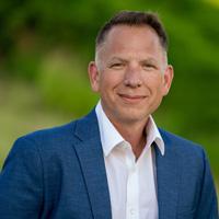 Glenn Hockersmith headshot
