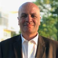 Rob Cesarano headshot